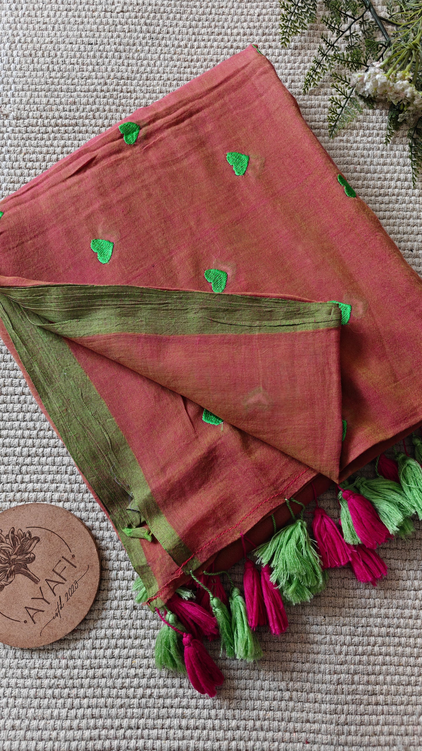 Peachy Green Hearts