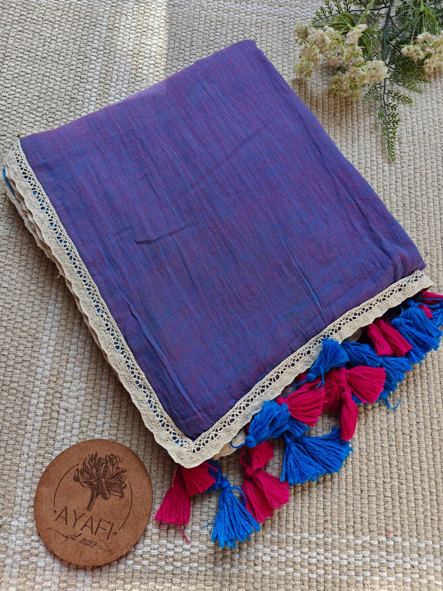 Iris Dainty Lace Reverie