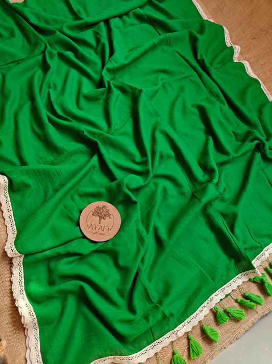 Pine Dainty Lace Reverie