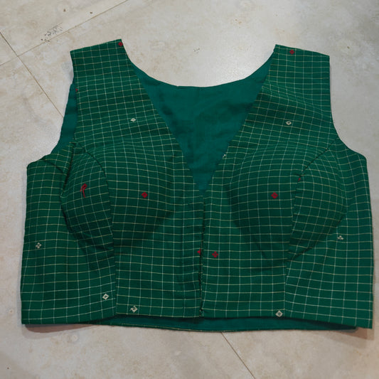 Green Checked Cotton V-Neck Sleeveless Blouse