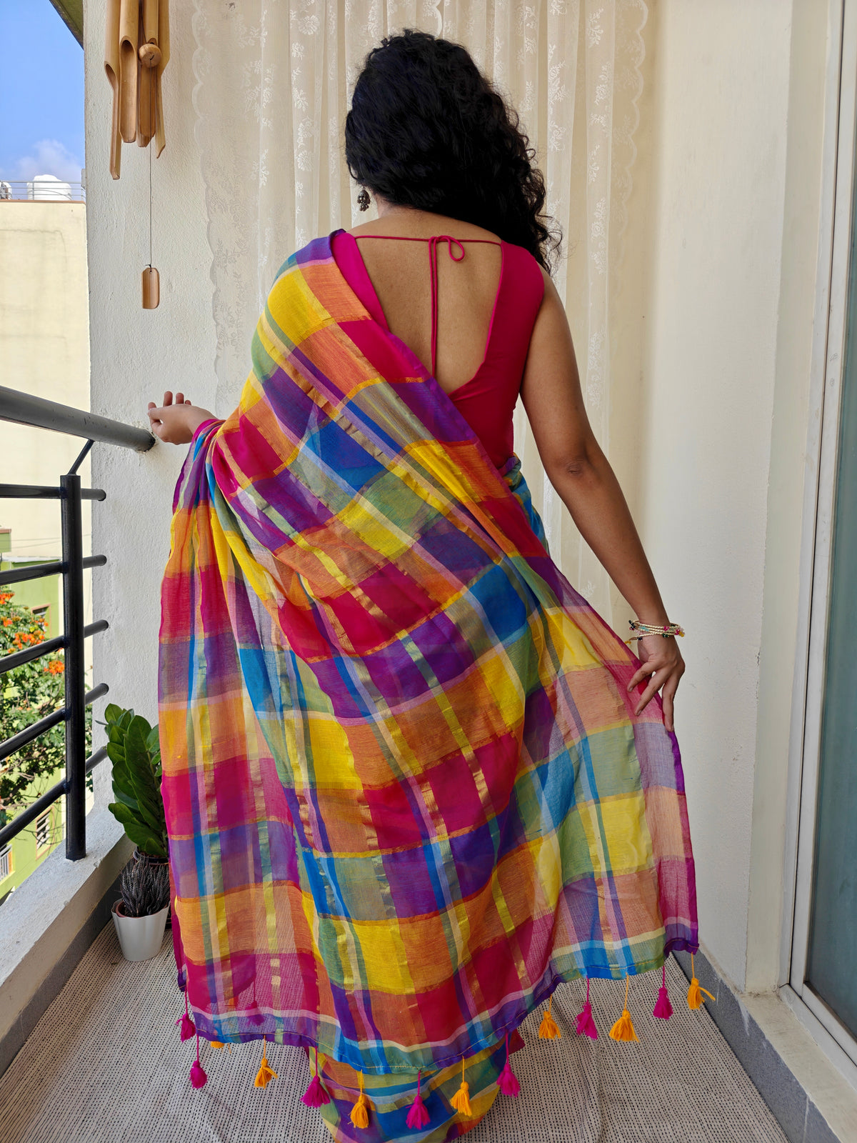 Multicolored Gold Zari Checked Mul Saree
