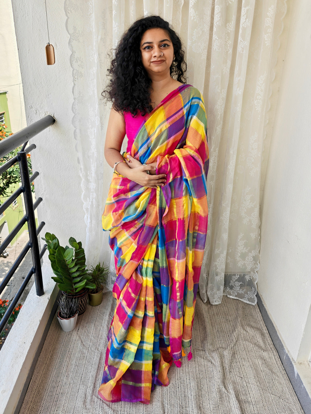 Multicolored Gold Zari Checked Mul Saree