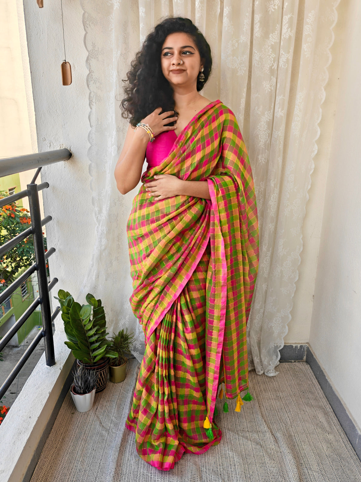 Multicolored Gold Zari Checked Mul Saree