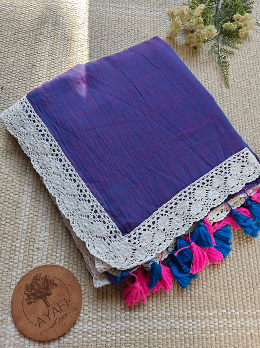 Iris Lace Reverie