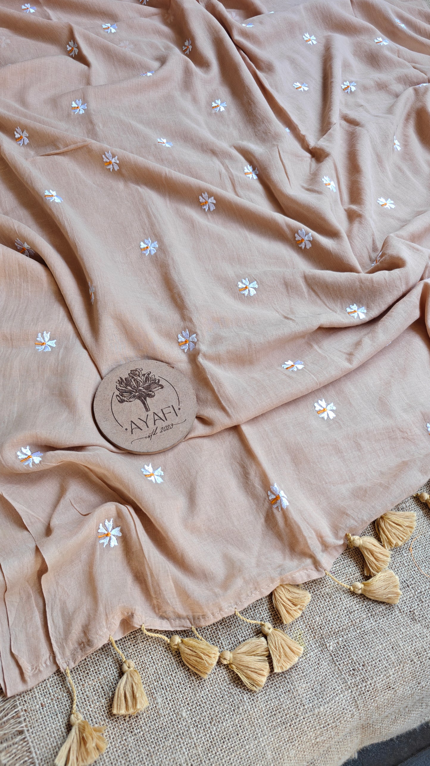 Pastel Apricot Flora