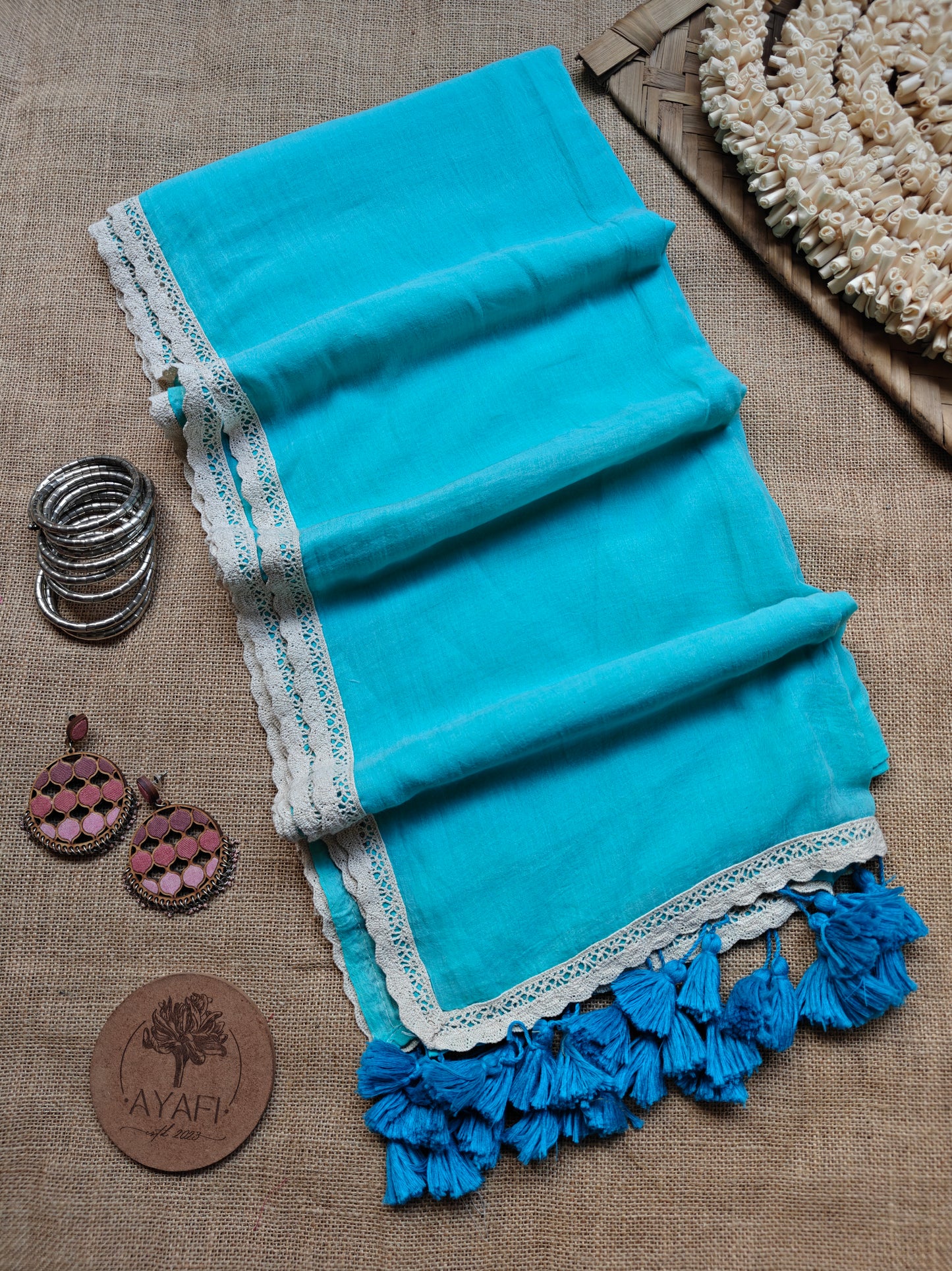 Aqua Dainty Lace Reverie