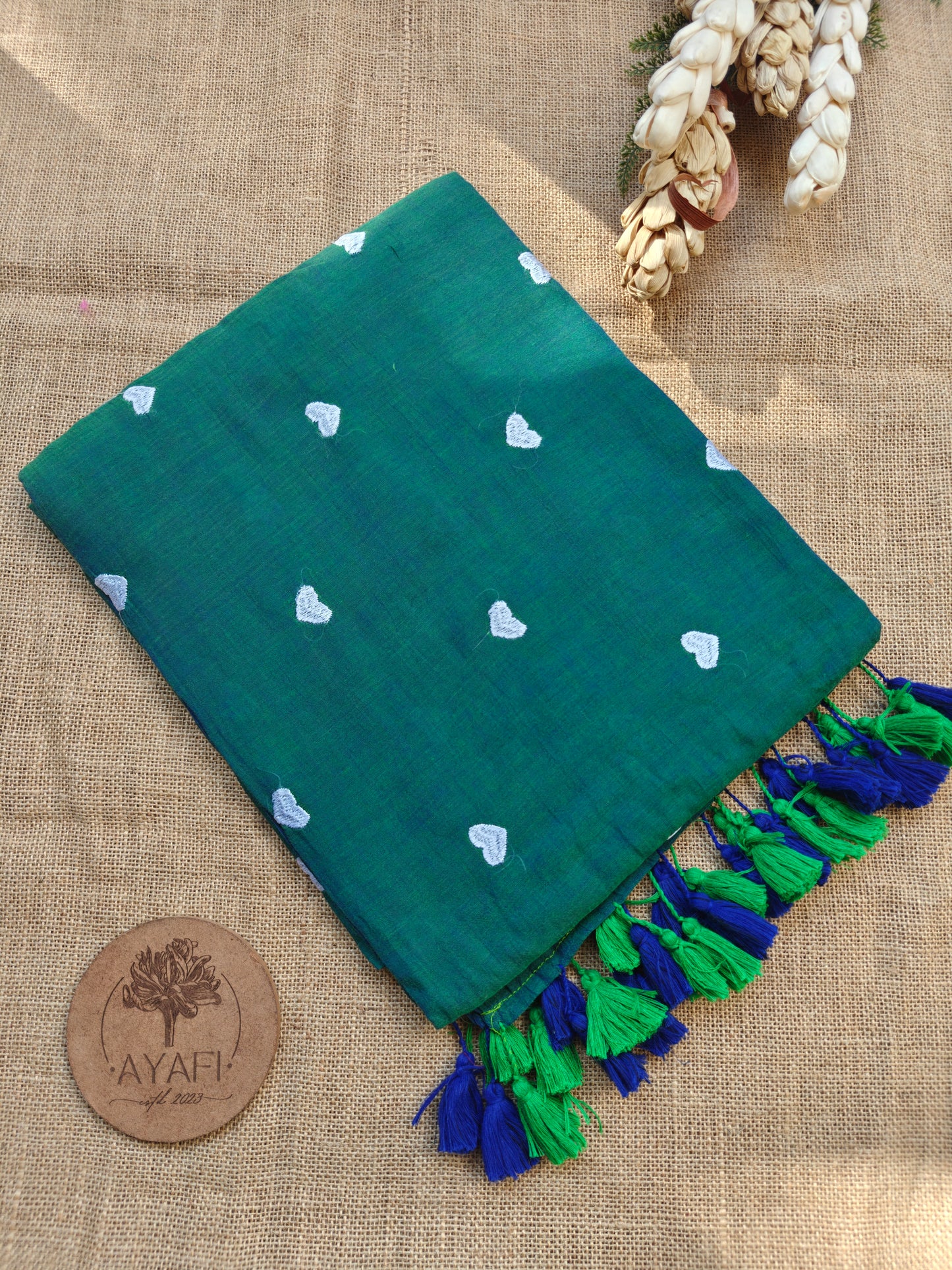 Jeweltide White Hearts