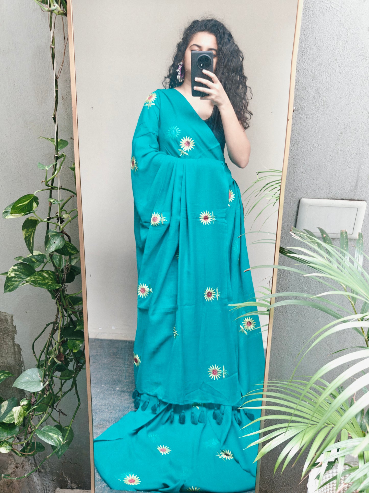 Teal Sunflower